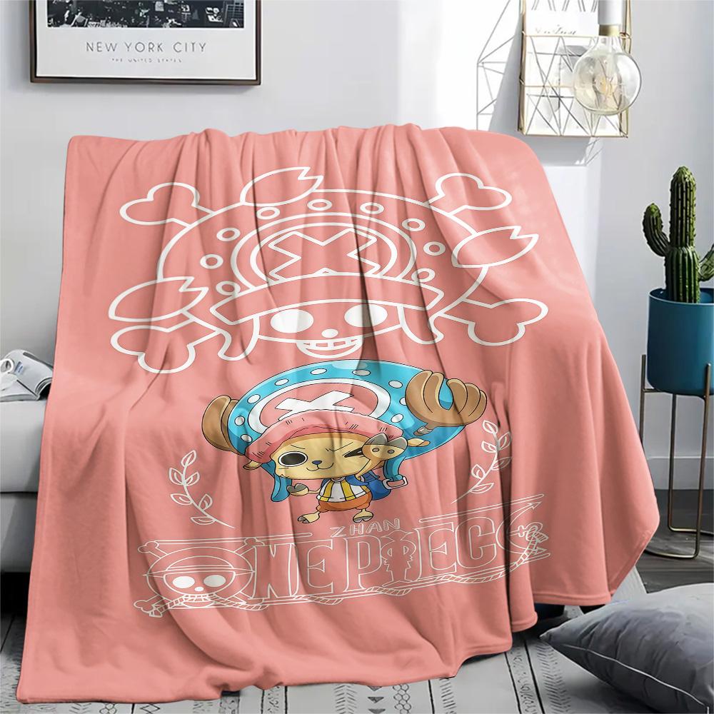 1PC Tony Tony Chopper Patterned Flannel Blanket Suitable For All Seasons For Home Decor Warmth And Comfort Gifts Holiday Present