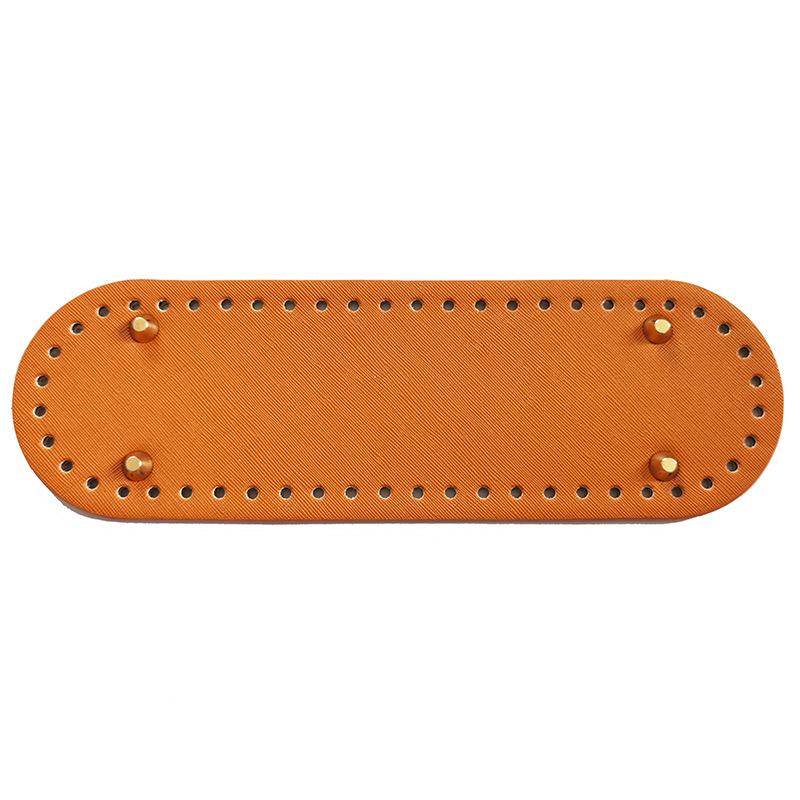 "Geantă Croșetată 8x26": Poșetă Ovală din Lână Lucrată Manual cu Placă de Fund din Piele"