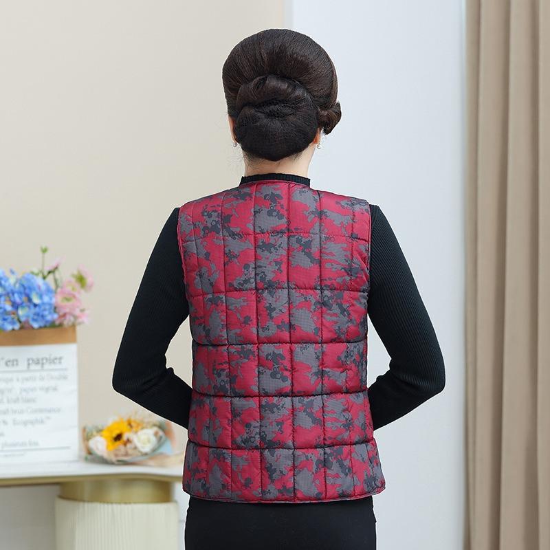 Close-fitting vest women's short autumn and winter wear cardigan vest to keep warm women's inner vest liner