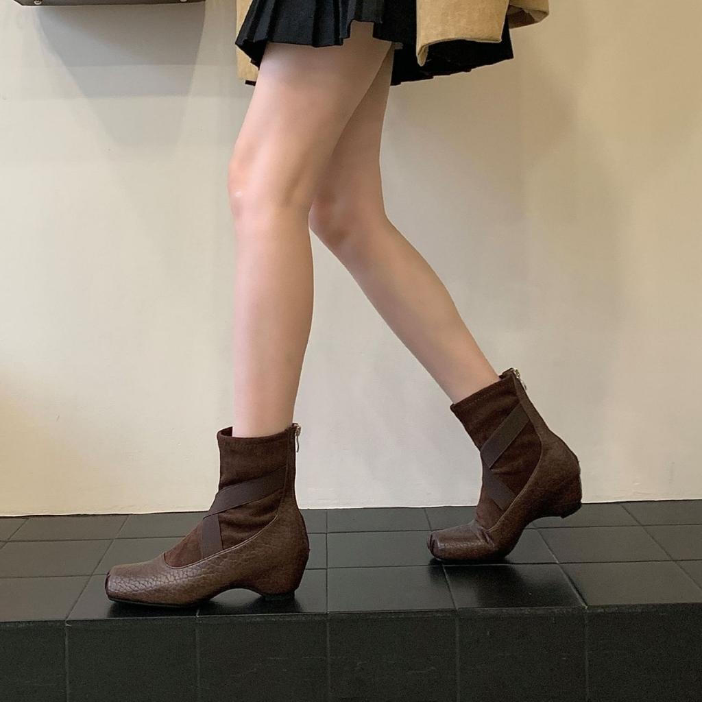 2025 autumn and winter new round head inner coarse heel matte low tube splicing suede thin pile Martin women's short boots