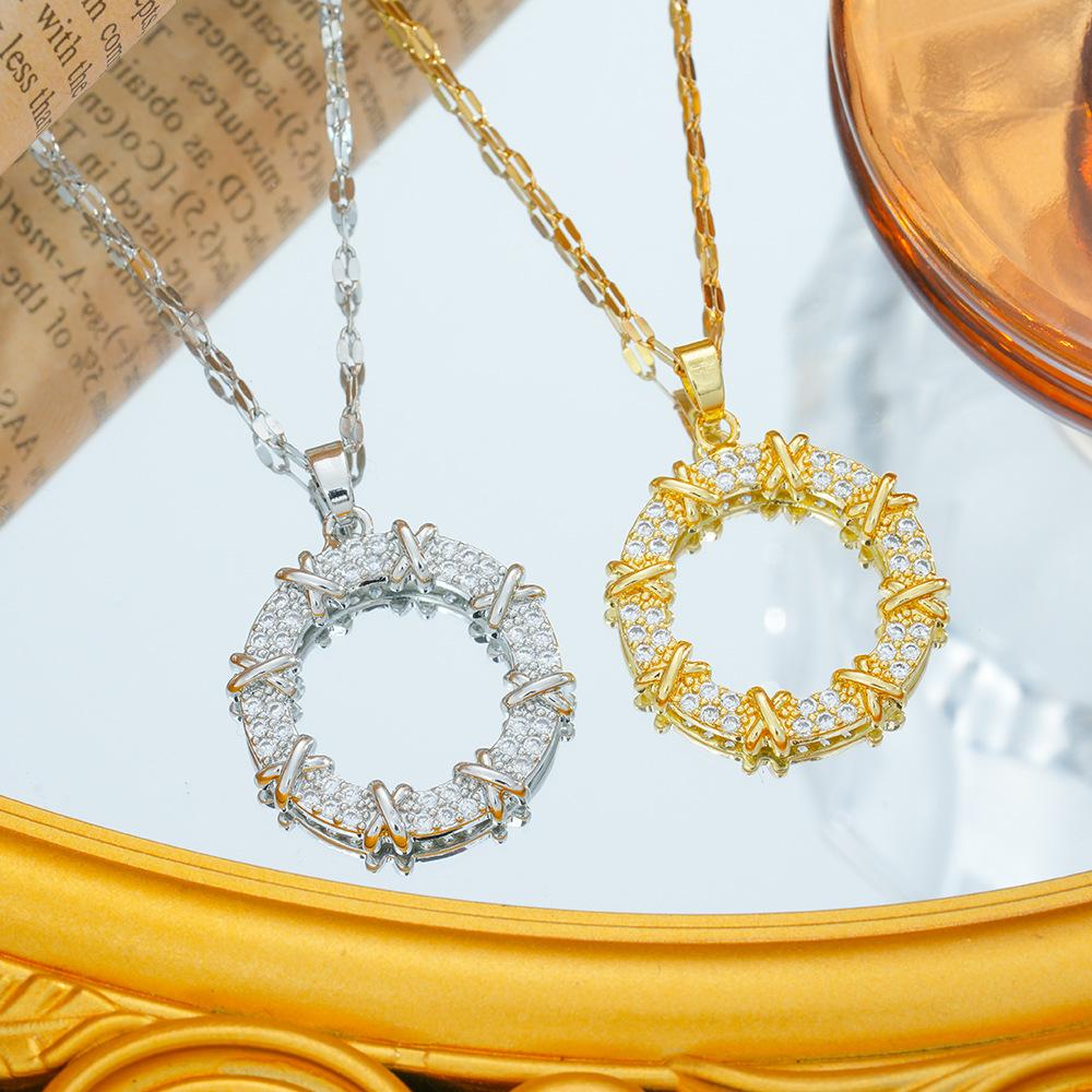 Fully Diamond Donut Jewelry New Niche Light Luxury Temperament Necklace