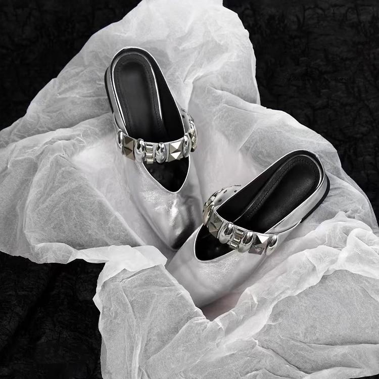 French temperament bag head shoes, women's one-pedal metal buckle square head half slippers, genuine leather inner height-increasing sandals