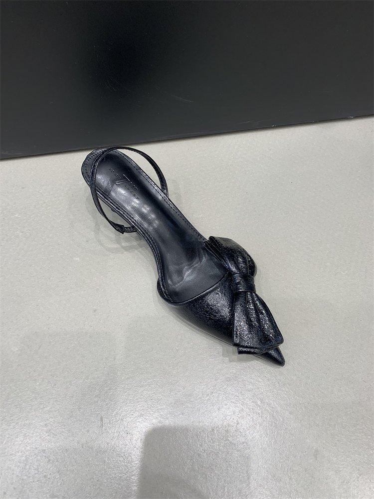 Europäischer und amerikanischer Stil Laufstegmodel, Metall-High-Heel-Sandalen 2024 neu Schleifendekoration spitze Zehenpartie Bag-Head-Sandalen Damen Oberbekleidung