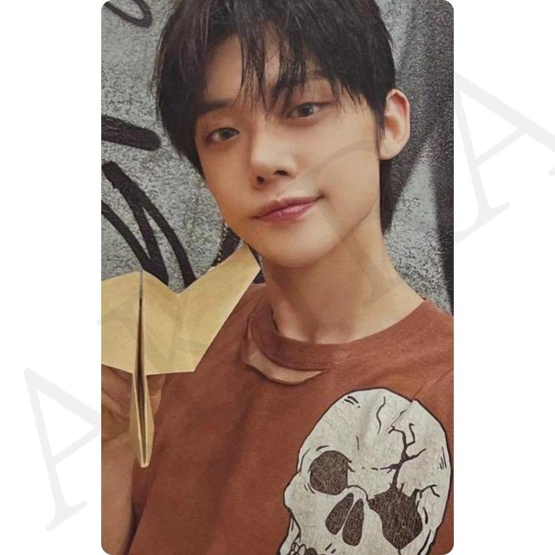 

TXT CHIKAI В КОМПЛЕКТ ВХОДИТЬ ФОТОКАРТКА & ЯПОНСЬКИЙ POB & РОЗІГРАШ Фотокартка YEONJUN / A ver.
