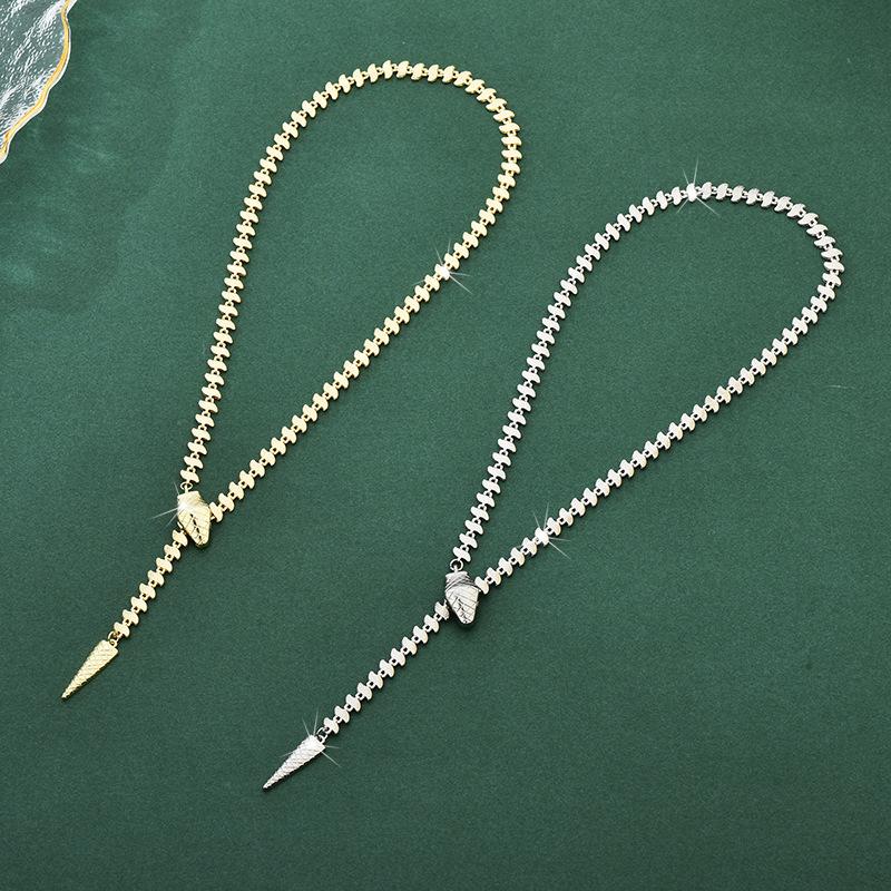 Collier pour femme en forme de serpent de haute qualité