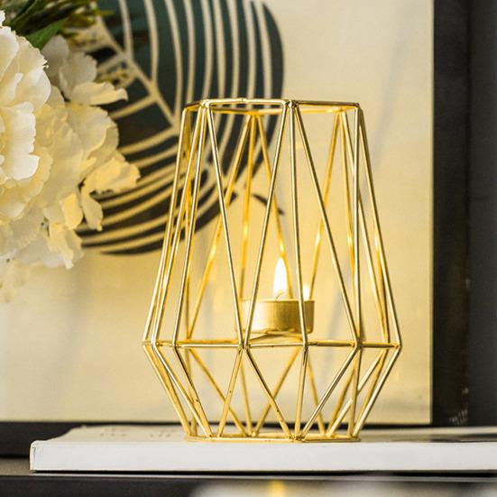 Strumento per decorare la tavola di casa romantica di lusso con candeliere geometrico vintage in filo di ferro 3D