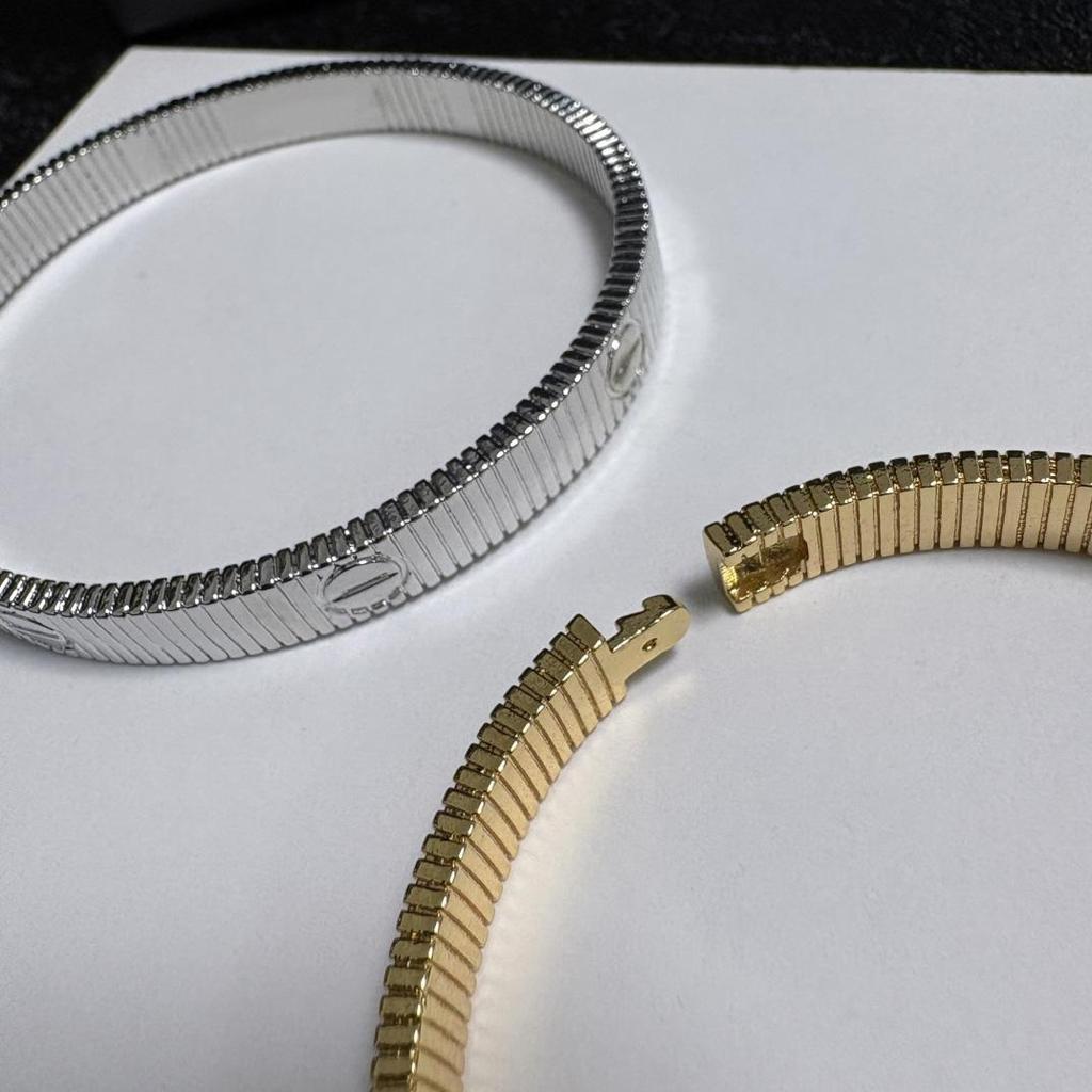 Brățară Nouă Tricoloră din Alamă Versatilă Atât pentru Bărbați, cât și pentru Femei Calitate Înaltă Îmbrăcăminte Zilnică Cadou Ținute Zilnice cadou bijuterie