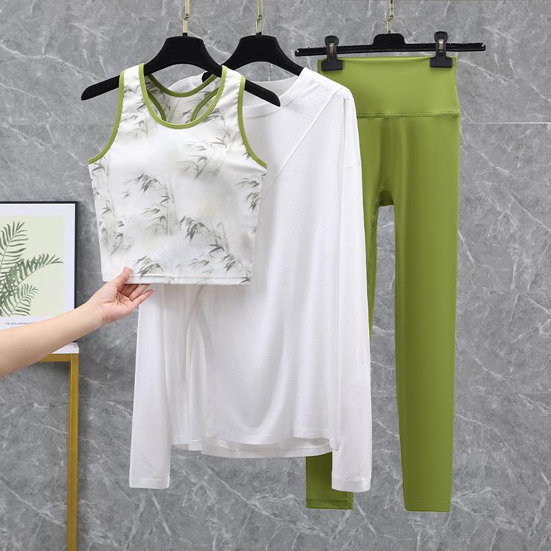 Eleganter 2025 Damen-Yogaanzug – Hochwertiges, wunderschönes Frühling/Sommer-Fitnessset