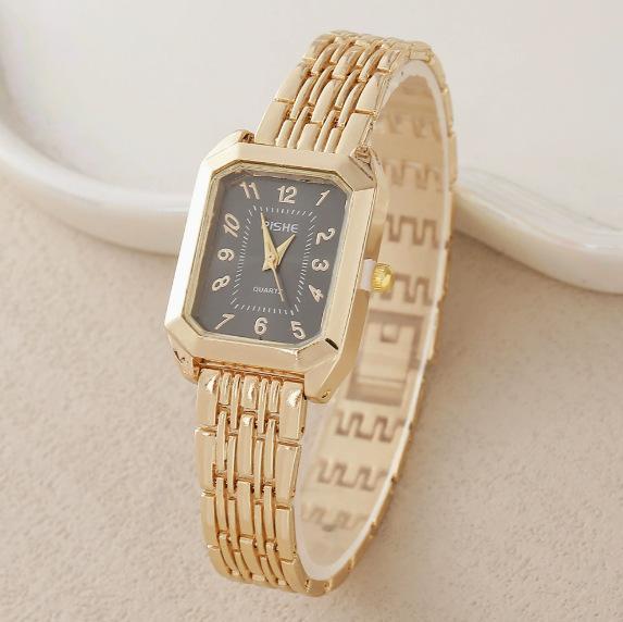 

New Casual Fashion Steel Belt Diamond Women S Watch Square Digital Gypsy Student Quartz Watch Bulk price