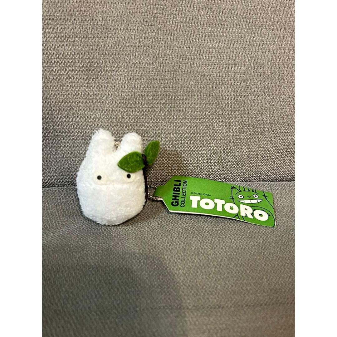 [First come, first served! Beautiful item] Unprecedented! My Neighbor Totoro Little Totoro Plush Keychain