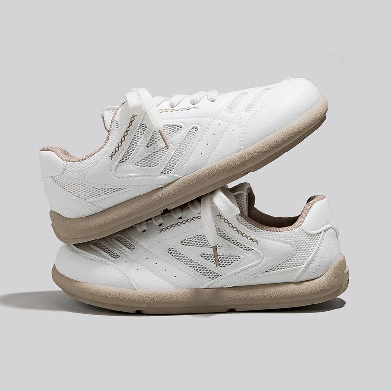 

New casual board shoes women s spring and summer students lightweight soft-soled versatile breathable non-slip sneakers 40