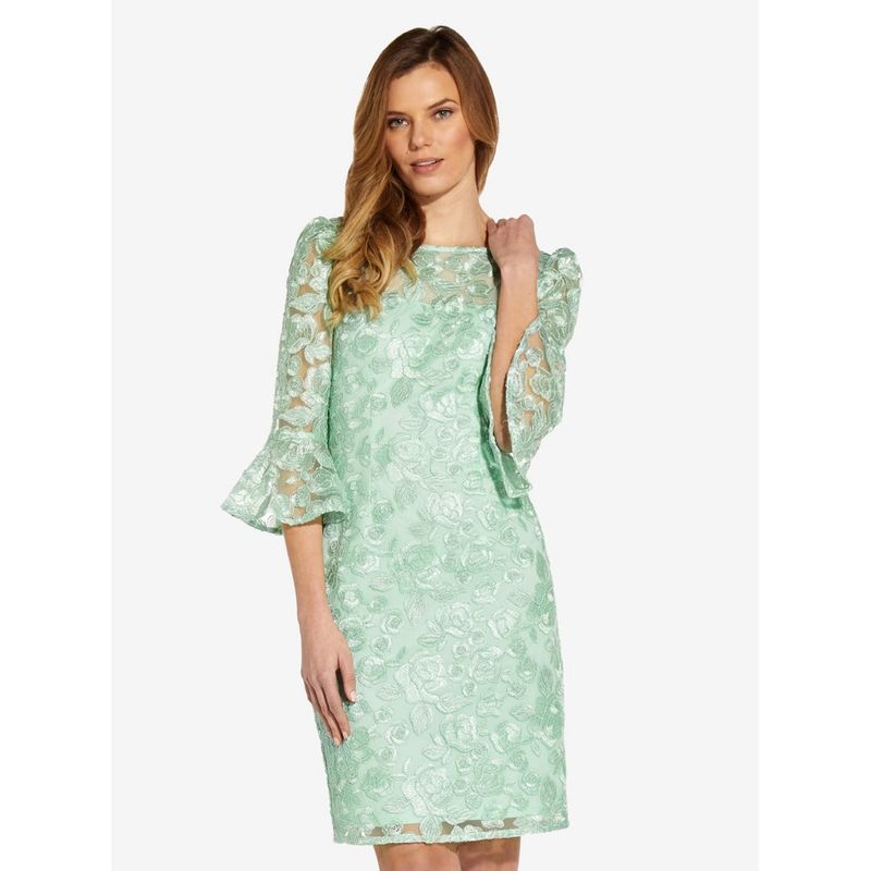 

Accessible Luxury American Gorgeous Retro Slimming Lace Dress Paragraph 1 UK16