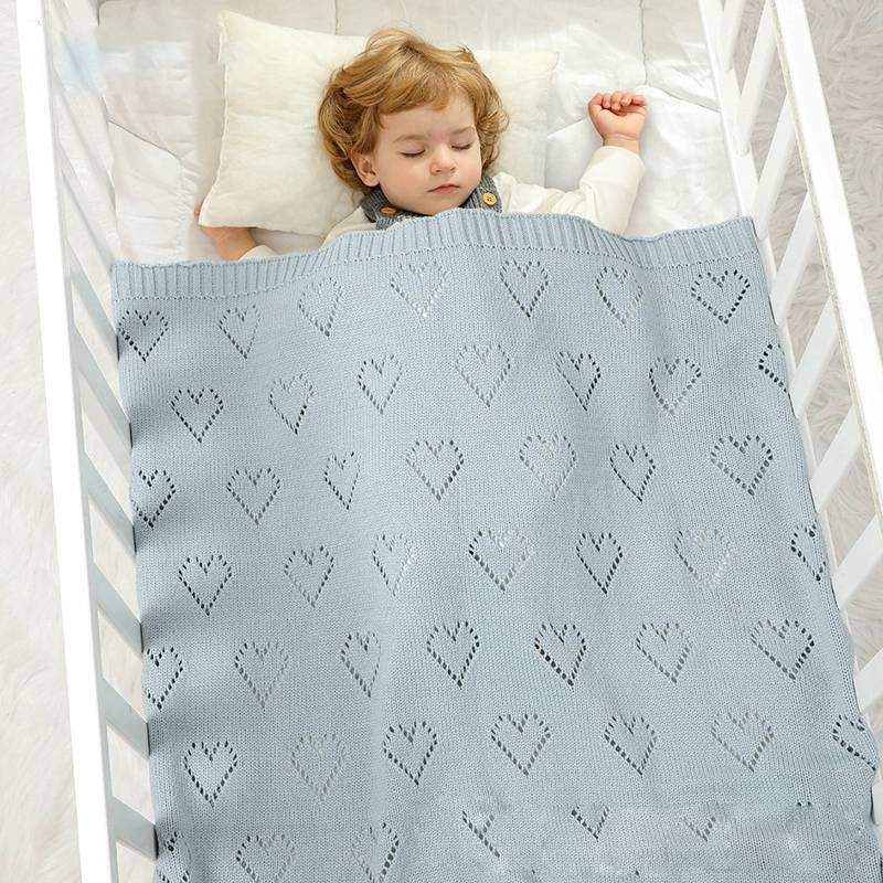 Baby Knitted Heart Pattern Crochet Swaddle Wrap With Windproof Cotton For Newborns
