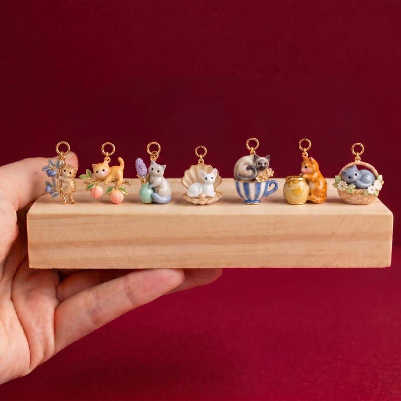 Cute Enamel Cat Charms Hand Painted Details Gold Plated Edges For Cat Lover Gifts Diy Jewelry Making