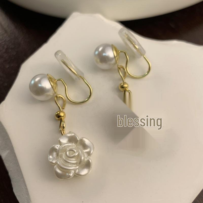 Elegant Camellia No-Piercing Earring Clips - Versatile, Light Luxury Ear Accessories for Women