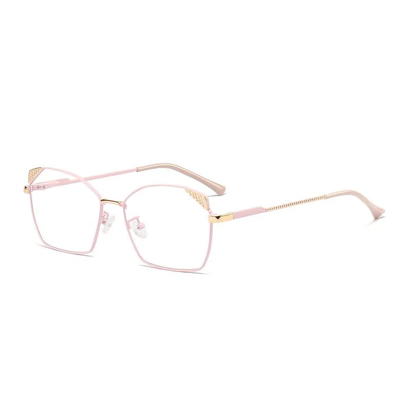 Trendy Blue Ray Blocking Anti-Blue Light Glasses Ultralight Eye Protection Square Eyeglasses Women Designers Metal Frame Glasses