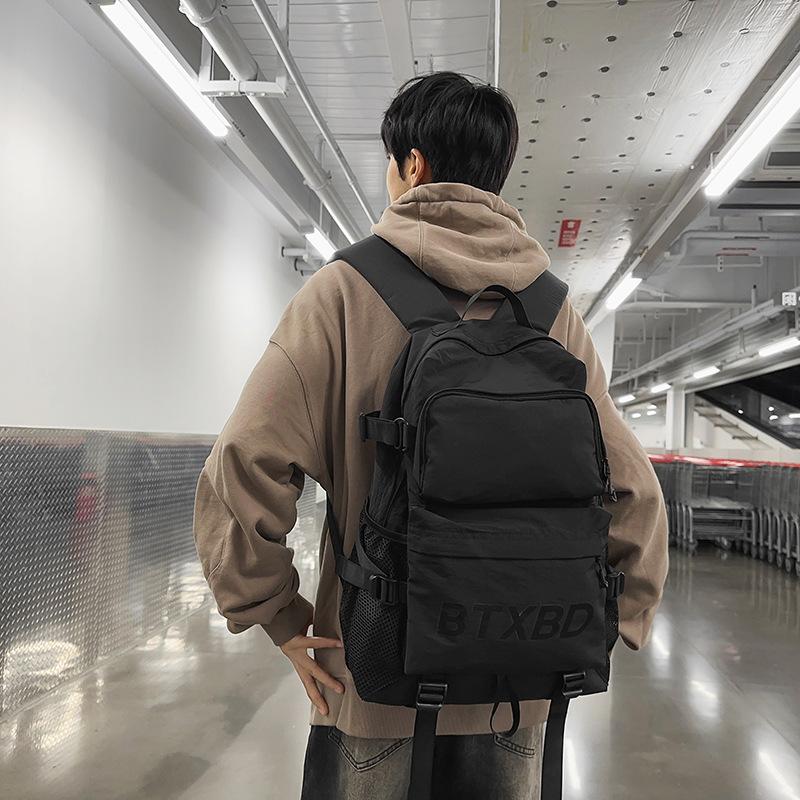 Outdoor sports and leisure large-capacity backpack, men's and women's commuter mountaineering bag, high school college student computer class bag