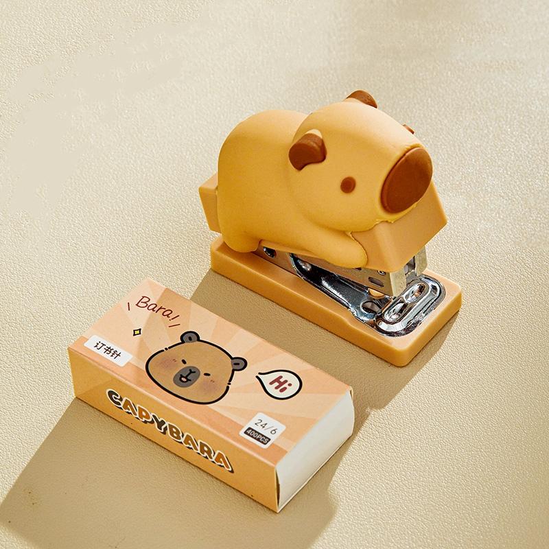 Mini Capybara Stapler 400pcs 24/6 Staples Set Cartoon Design Portable Binder Office Binding Tools School A7713