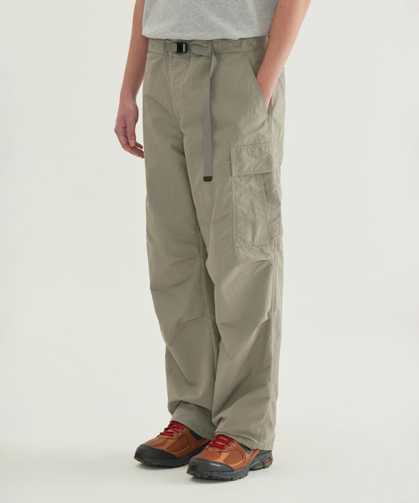 COVERNAT Wide Nylon Cargo Easy Pants Black