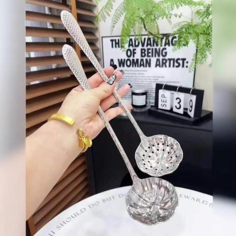 Stainless Steel Spoon Long Handle Soup Spoons For Pot Scoops Colander Home Kitchen Tableware Cooking Essential Tools