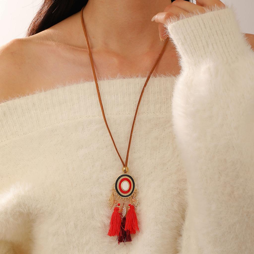 Retro Coffee Bohemian Necklace For Women Ethnic Style Fringed Pendant Long Sweater Chain High-End Fashion Jewelry