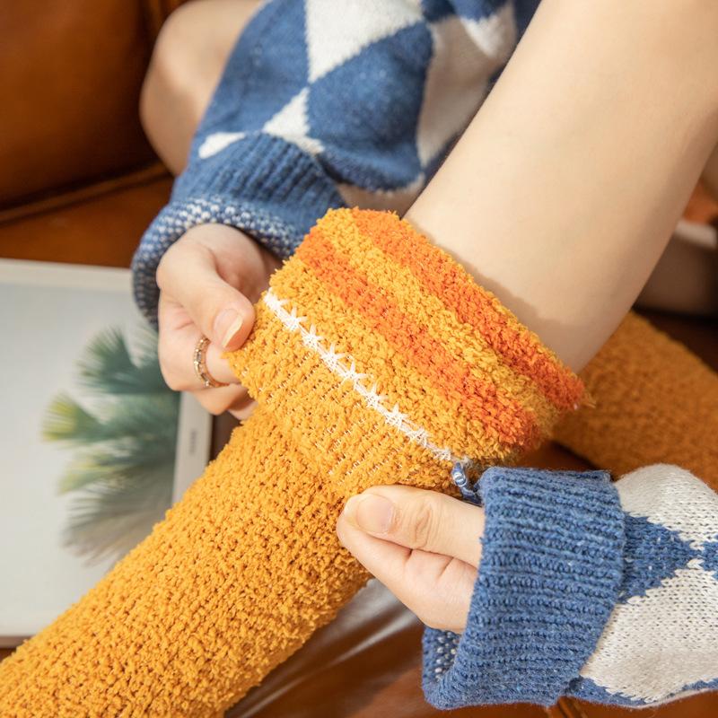 5/10 Pairs Casual Coral Velvet Socks for Women No Shedding Two Stripes Calf Length Socks Knee High Women's Socks Warm Long Socks Home Socks