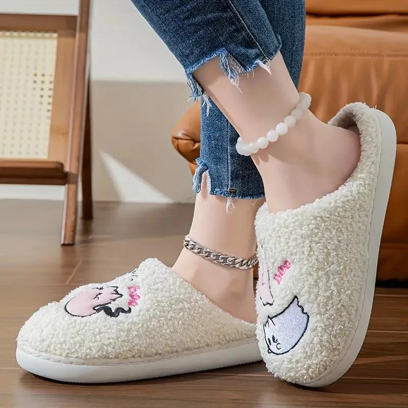 Fashion Halloween Cartoon Ghost Plush Woman Slippers Closed Toe Warm Winter Home Slippers for Women 2024 Soft Sole Fuzzy Indoor Slippers
