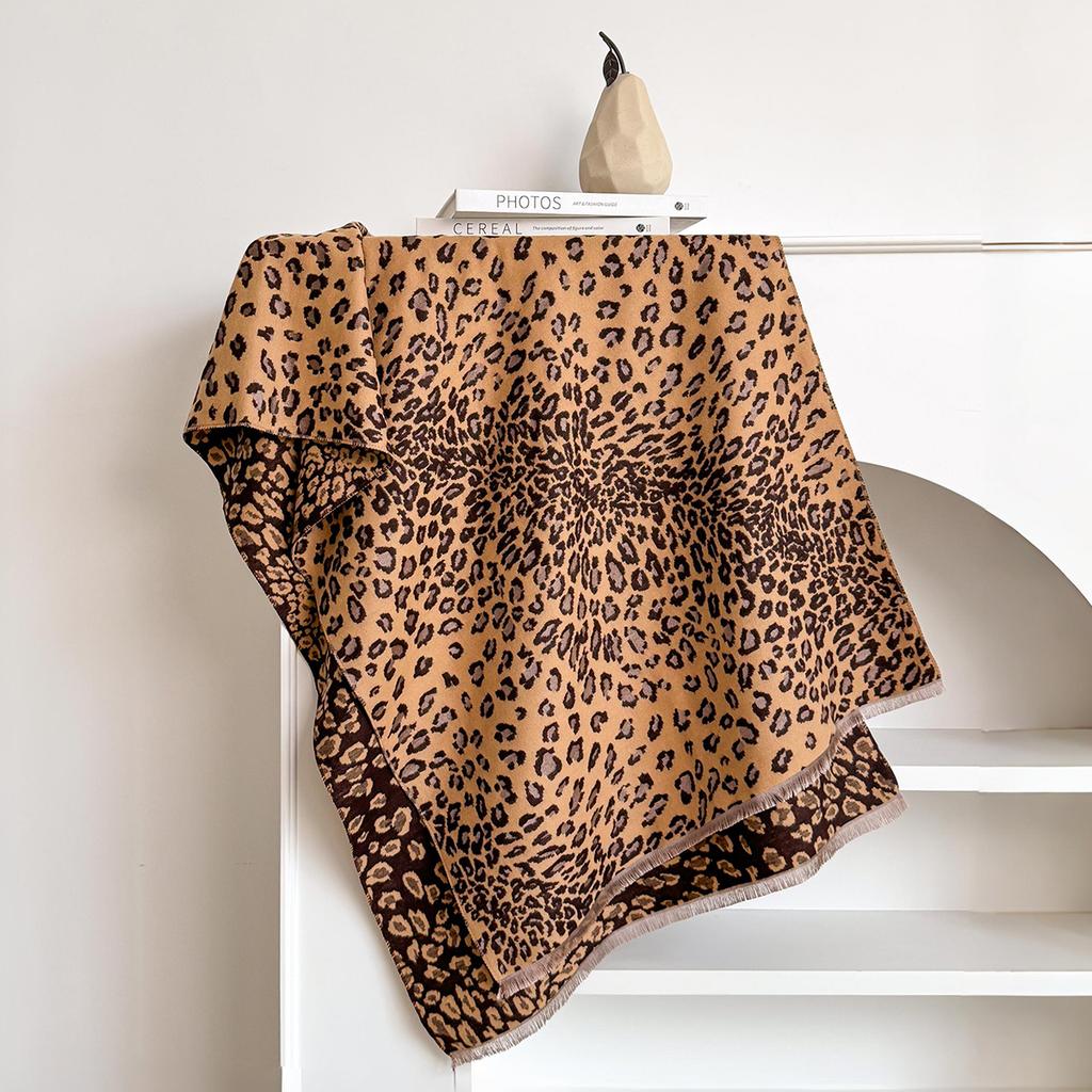 Design Leopard Printed Cashmere Scarf Women Winter Pashmina Shawls And Wraps Thick Warm Bufanda Stoles Blanket Luxury