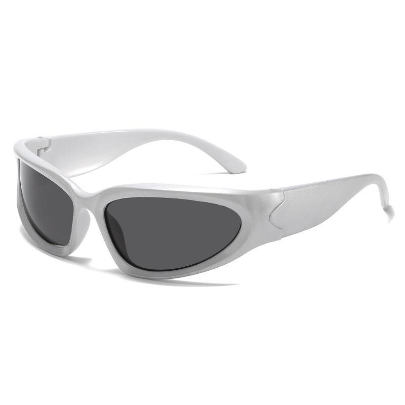 

Unisex Retro Street Style Sunglasses – Modern Tech-Inspired European & American Design