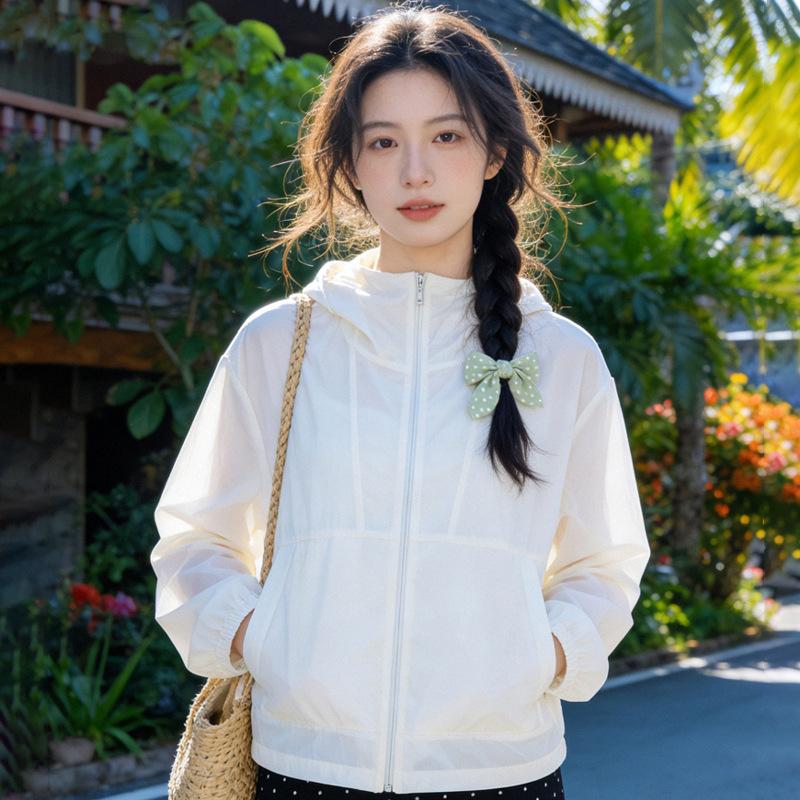 Women's super stylish sun-protective shirt, summer UPF10+ sun-protective top, sun-protective jacket, lightweight and breathable men's sun-protective