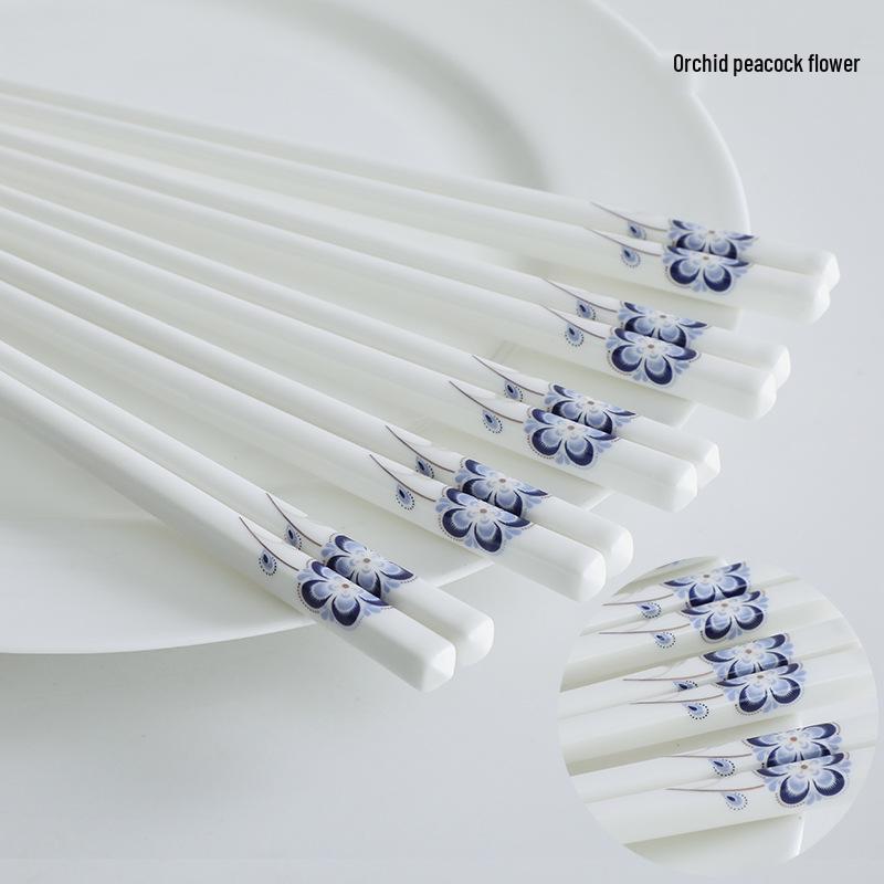 

Ceramic Chopsticks with Fresh Flower Design - Good Grip, Mold-Resistant, Gift Box Included, Ideal for Home Use and Gifting