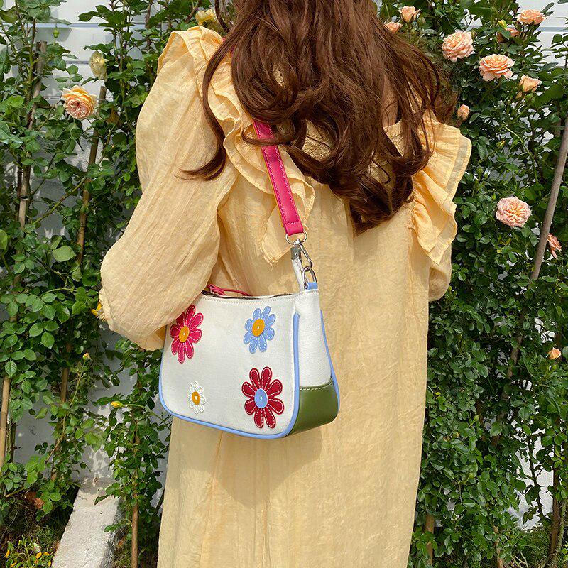 flower baguette bag