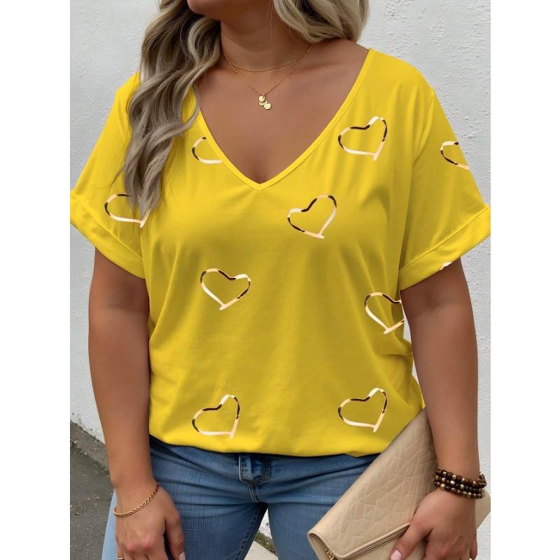 Plus Size Heart Design Pattern Printed T-shirts Summer Fashionable High Quality Short Sleeved