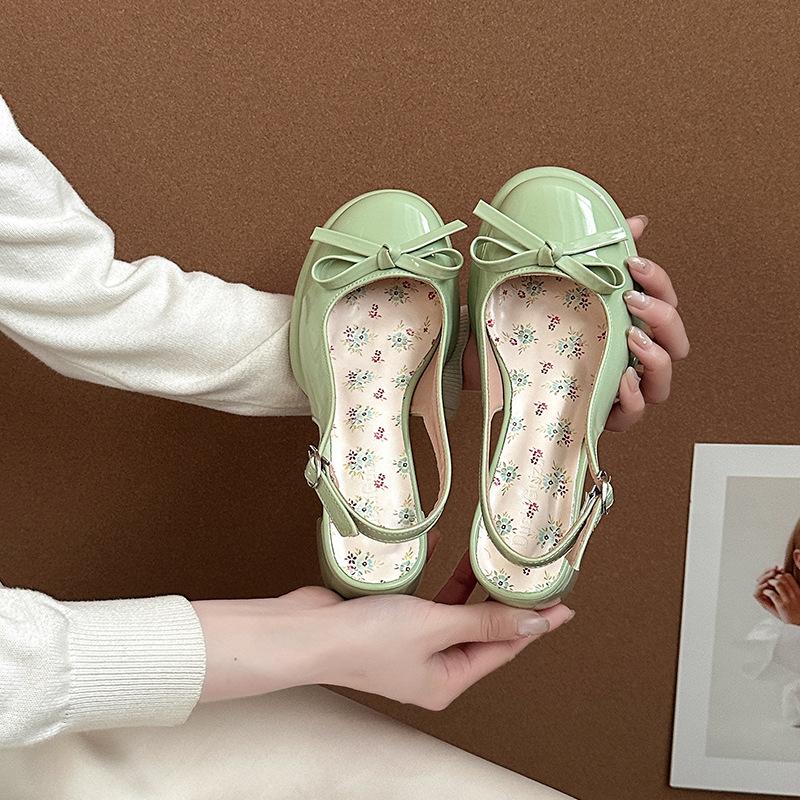 Summer new fashion bag head high-heeled sandals fashion floral style with skirt word with wedge sandals women