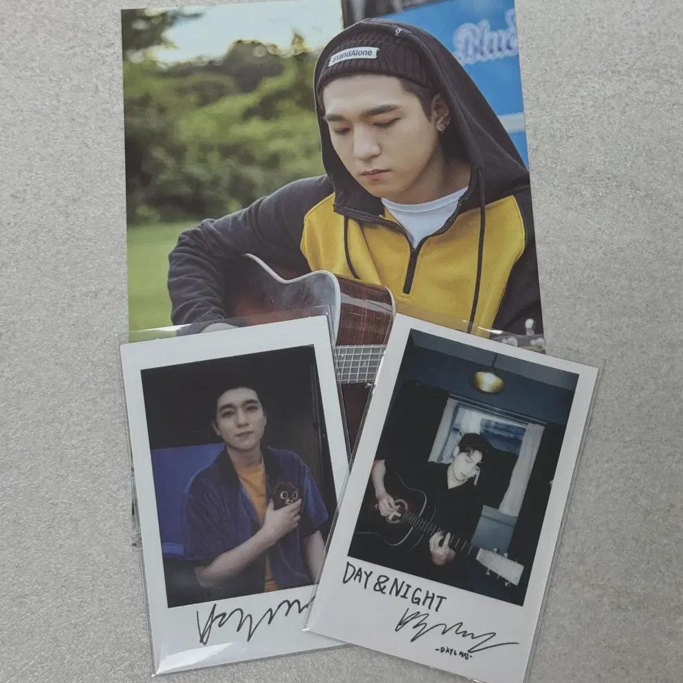 

Daysix Sungjin 2018 & 2019 Season Greetings Polaroid & Postcards