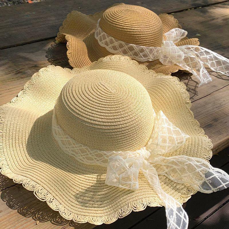 Women's Wavy Edge Lace Bow Large Brim Straw Beach Hat