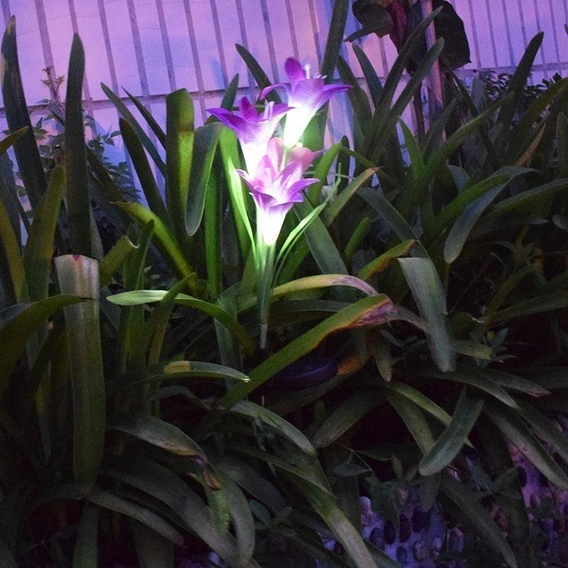 Outdoor Solar Powered Lights Lily Flower Garden Stake Lights White / Multi-color Changing LED