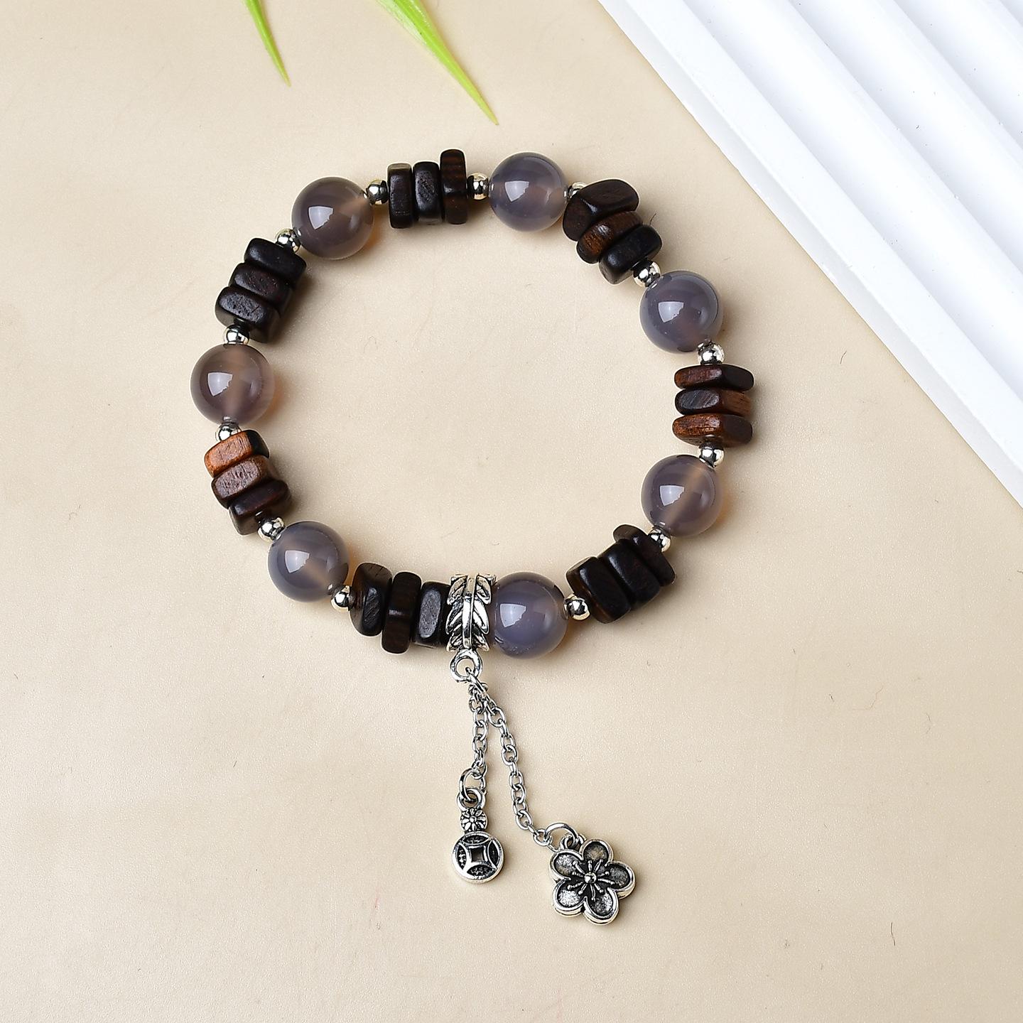 

Tibetan Sandalwood Agate Bead Bracelet with Silver Accents - Light Luxury National Style