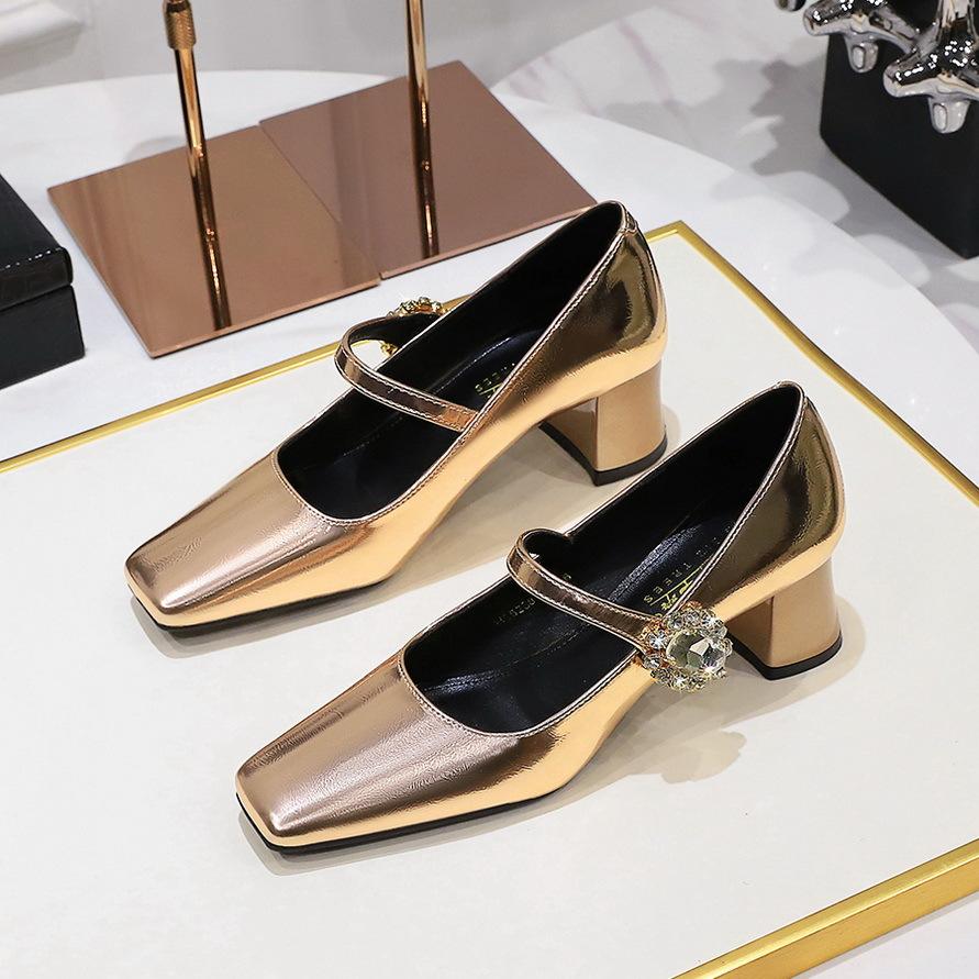 Retro European and American style banquet women's shoes medium heel thick heel shallow mouth square head rhinestone buckle one word belt single shoes