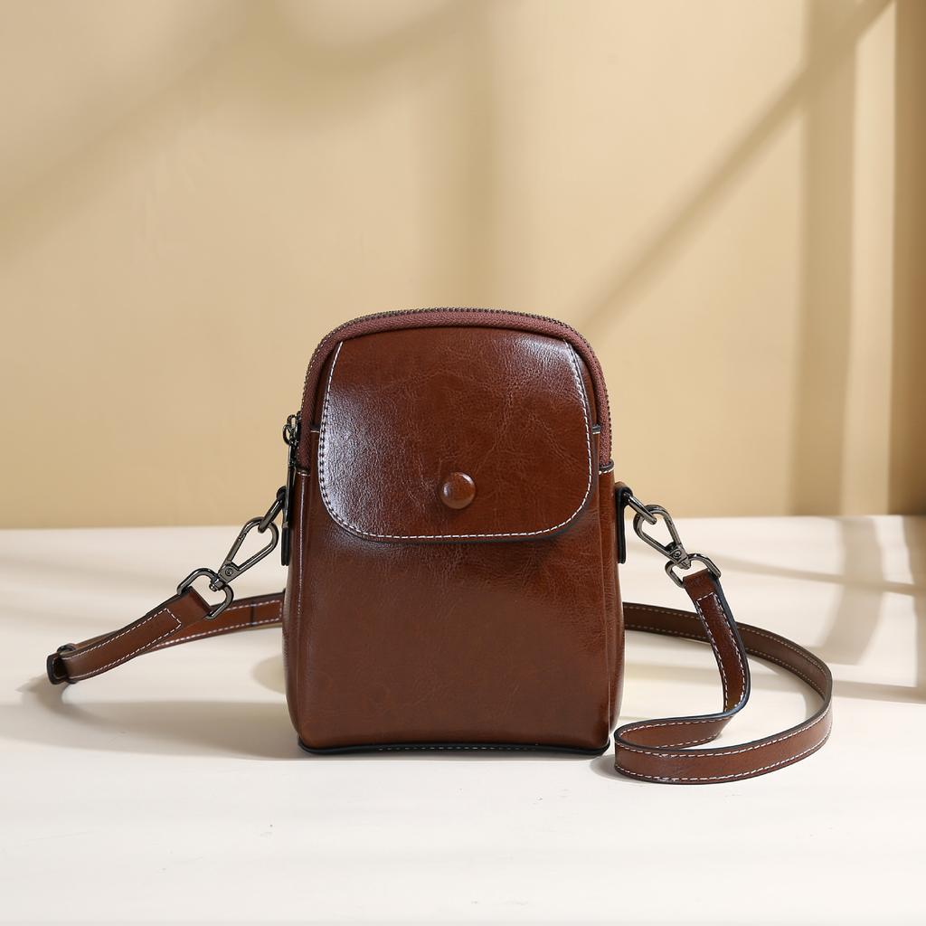 Damska torba worek z bydlęcej skóry na jedno ramię Damska skórzana torba listonoszka Praktyczna torba muszelka Jasna skóra Torba na telefon komórkowy i drobne