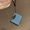 Funda con cordón de cuero brillante para Z Flip7: A Prueba de Caídas, Moderno y Protector