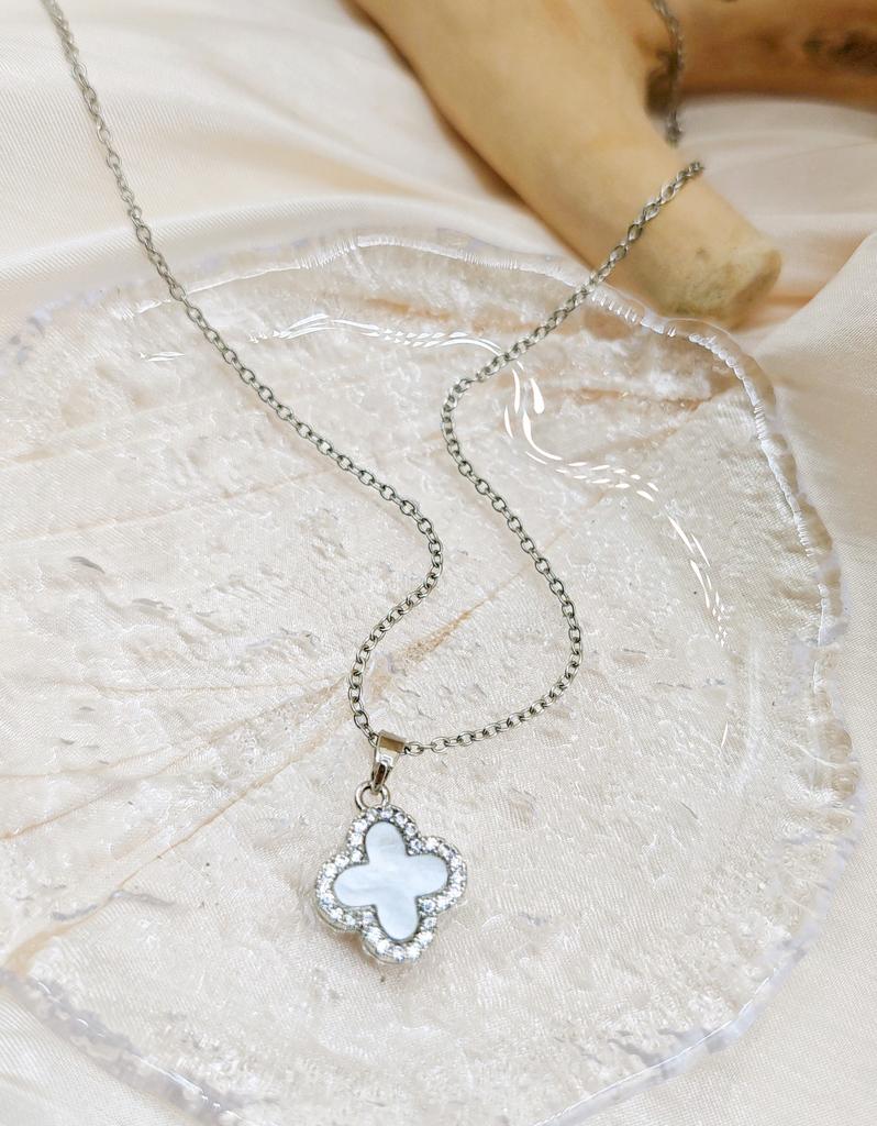 Necklace Does Not Fade Women's Summer Double-sided Four-leaf Clover Necklace Women's Fashion High-end Temperament Necklace Light Luxury Collarbone