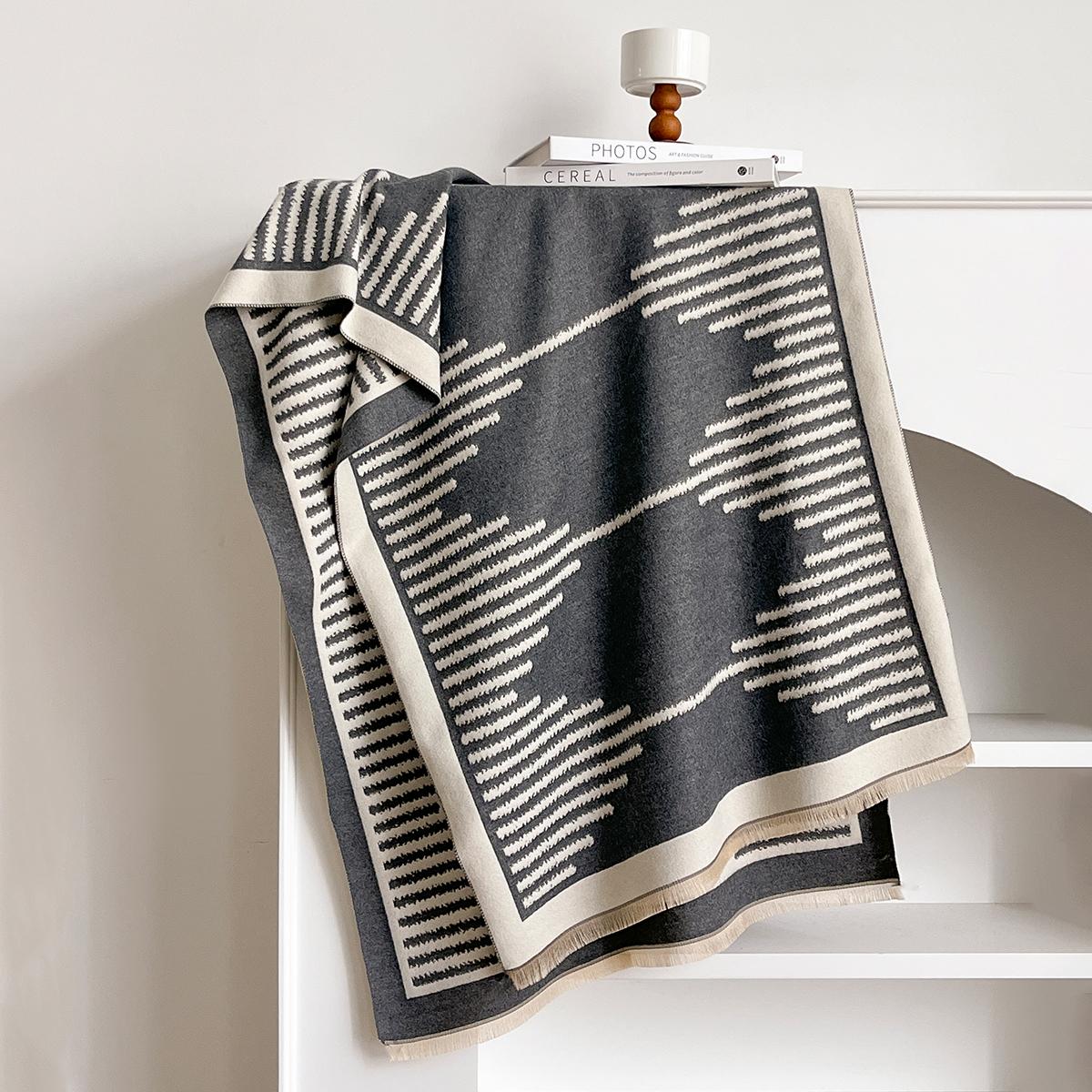 Autumn And Winter New Niche Striped Scarf Women S Winter Cold And Warm Student Scarf Air Conditioner Shawl Outside