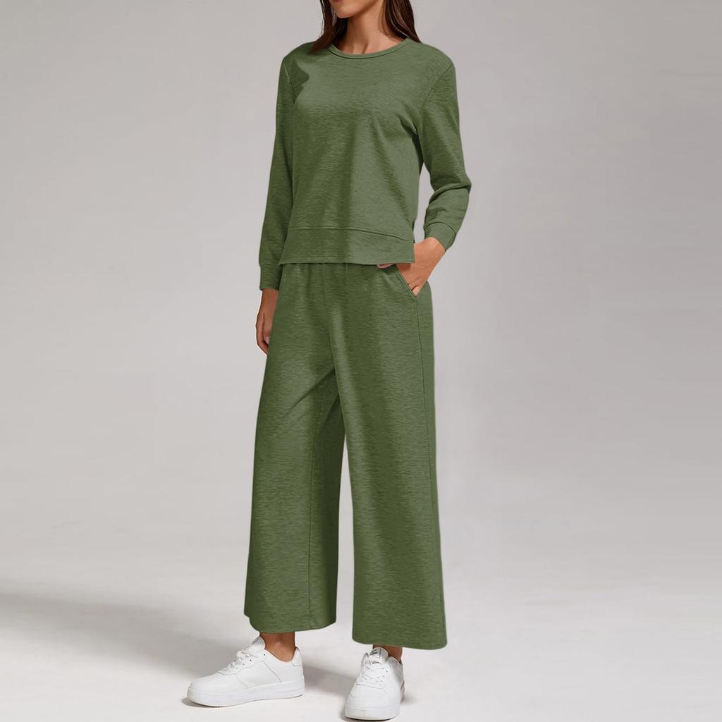 Women's Casual Round Neck Loose Fit Sweatshirt and Joggers Set with Split Hem