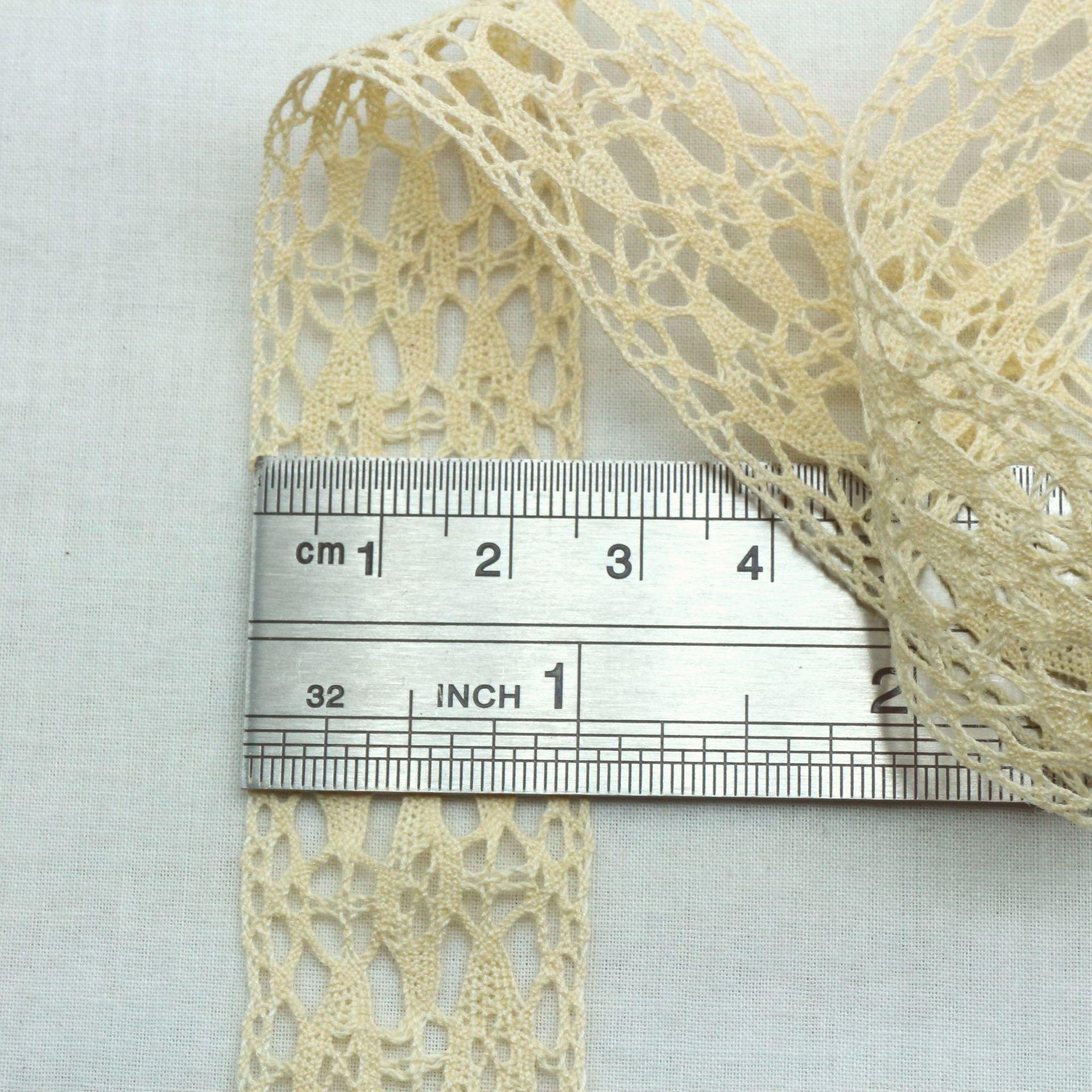 Поставка Аксессуары для одежды Хлопковая нить тонкая Кружево Ручная работа DIY Плетеное кружевное полотно Материал для дивана, штор, одежды s0787