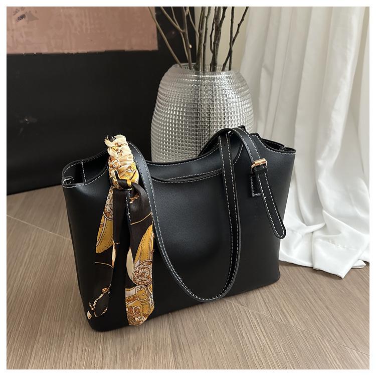 2025 Vielseitige Retro-Texturierte Große Eimer-Schulter-Tragetasche für Damen