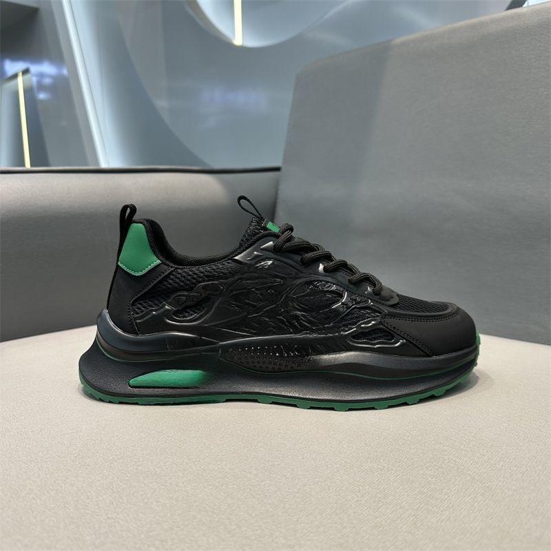 2025 mesh shoes men's breathable hollow running shoes comfortable soft-soled student trendy shoes thin mesh versatile white shoes