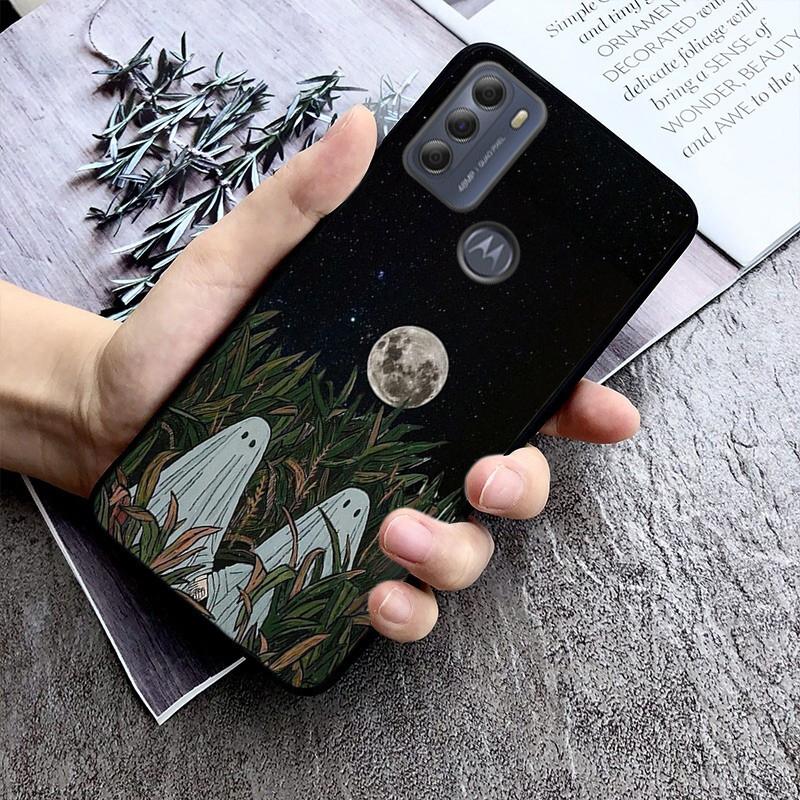 

Ghost Flowers Cute Halloween Phone Case For Motorola G Stylus 5G G Play G35 G45 G54 G24 G86 G04S E13 E14 E32 E32S Moto E32 E32S
