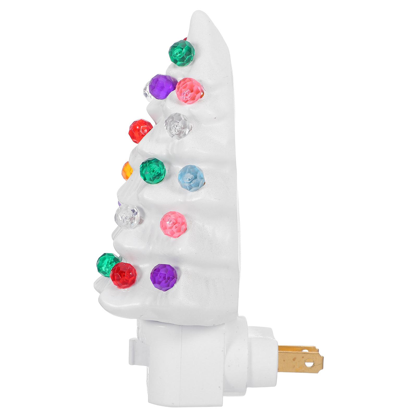

Christmas Tree Night Light Resin 3D 360 Degree Rotating Plug Ipx4 Waterproof Soft Glow Holiday Kitchen Bathroom LED зелений