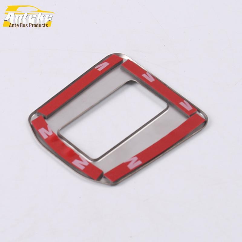 19 Passat Kroužek spínače kufru a samolepka tlačítka víka zavazadlového prostoru